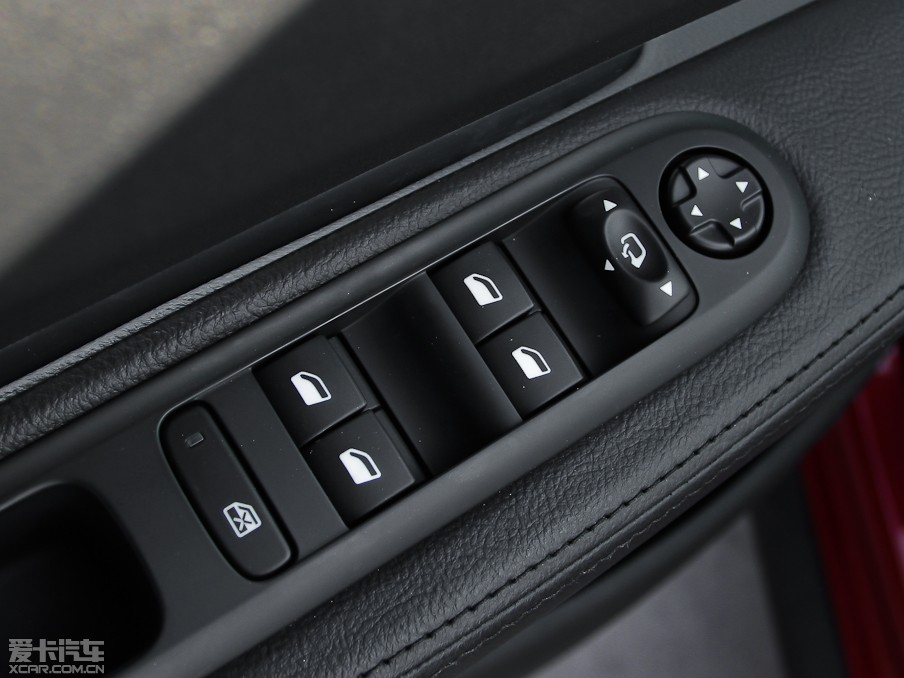 2013�����3008 2.0L �Ԅӳ�����