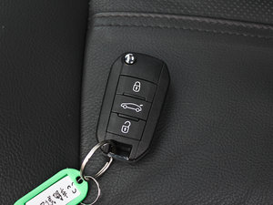 2013款1.6T 自动至尚版 车钥匙