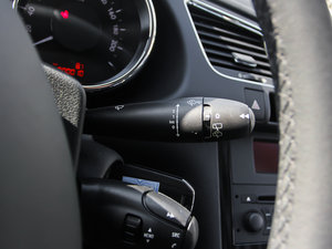 2013款2.0L 自动潮流版 中控区