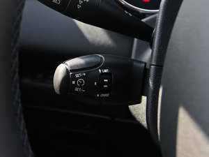 2013款2.0L 自动潮流版 中控区