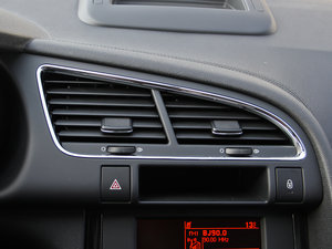 2013款2.0L 自动潮流版 空调出风口