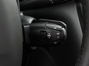 2013款1.6T 自动潮流版 中控区