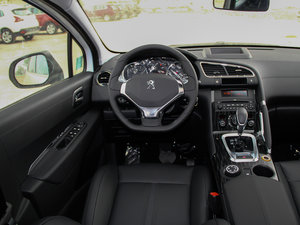 2013款1.6T 自动潮流版 空间座椅
