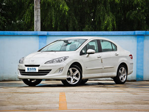 2013款2.0L 自动舒适版 左前45度