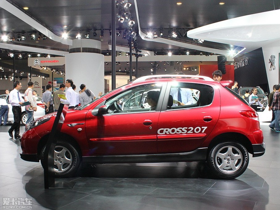 2013CROSS 207 