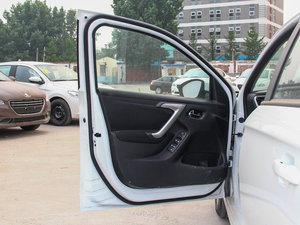 2014款1.6L 手动豪华版 驾驶位车门