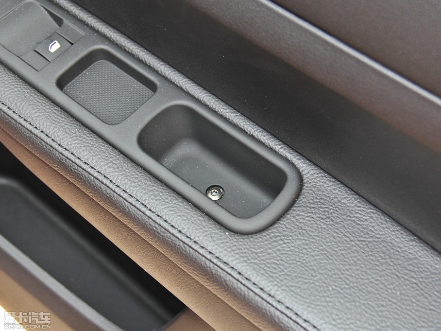 2013CROSS 307 1.6L քӰ