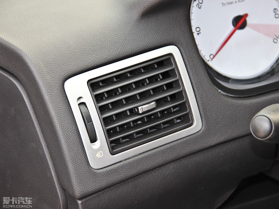 2013CROSS 307 1.6L քӰ