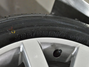 20131.6L Ԅ(dng) ݆̥ߴ