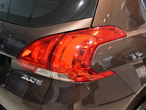 2014款1.6L 自动领航版 细节外观