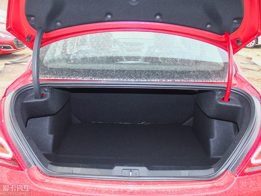 2014�����308 ������ 1.6L�ԄӃ�����