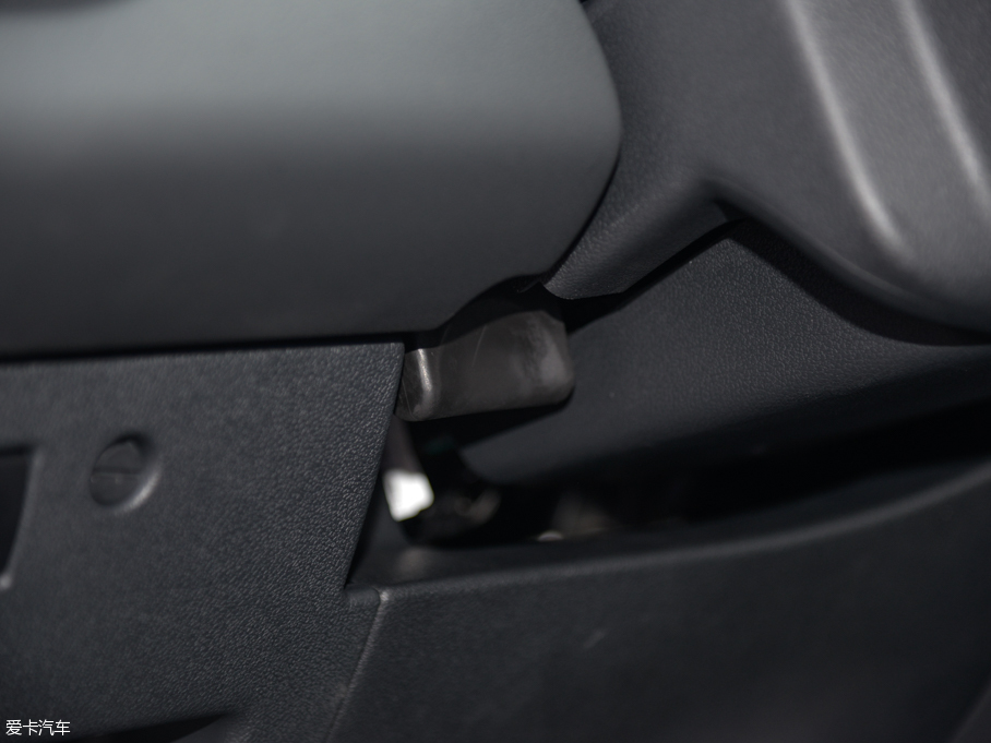 2014�����308 ������ 1.6L�ԄӃ�����