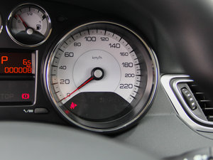 2014 1.6LԄL п؅^