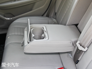 東風標致2014款標致408