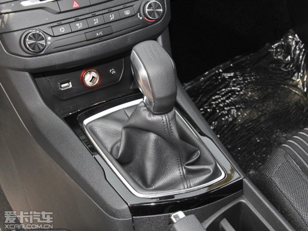 東風標致2014款標致408