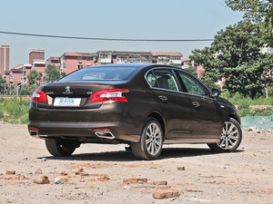 2014款1.6T 自动至尊版 整体外观