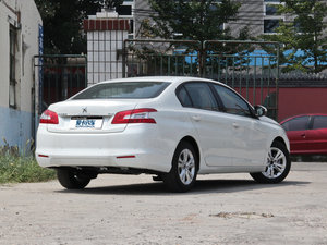 2014款1.8L 手动领先版 整体外观