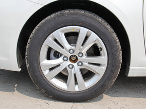 2014款1.8L 手动领先版 轮圈