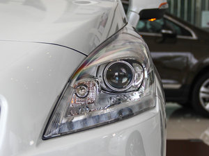 2014款1.6T 罗兰加洛斯版 大灯