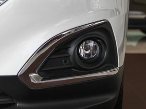 2014款1.6T 罗兰加洛斯版 前雾灯