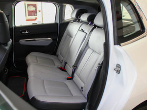 2014款1.6T 罗兰加洛斯版 后排座椅