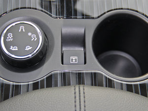 20141.6T 𘷰 п؅^(q)