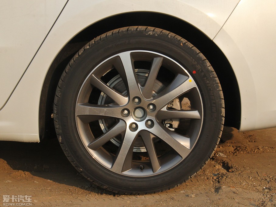 2015���(bi��o)��508 1.8T �Ԅ�(d��ng)��Ş��