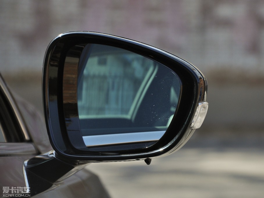 2015�����508 1.6T �Ԅ������