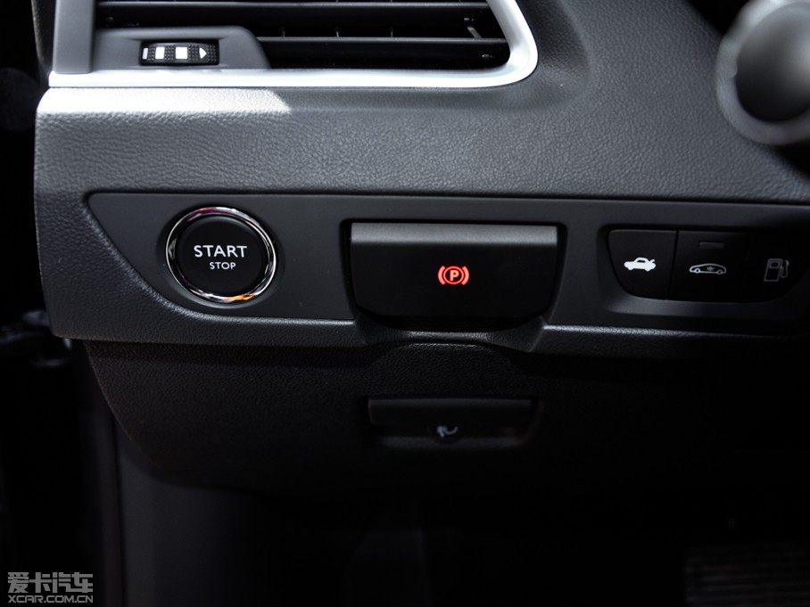 2015�����508 1.6T �Ԅ������