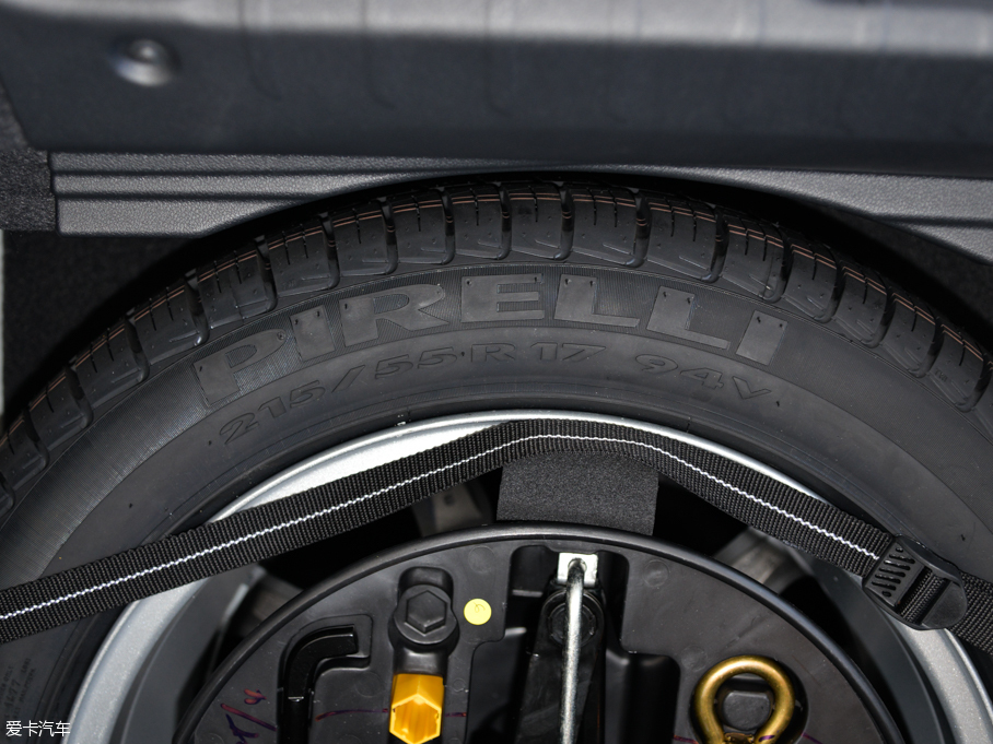 2015�����508 1.8T �Ԅ������