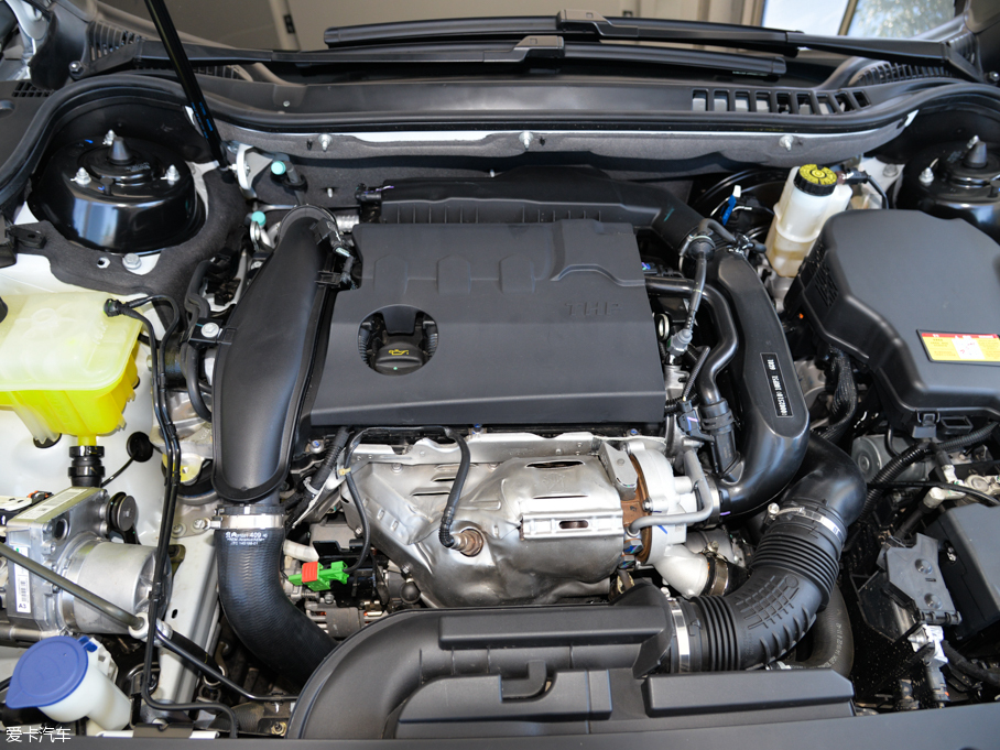 2015�����508 1.8T �Ԅ������