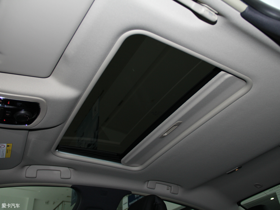 2015���(bi��o)��508 2.0L �Ԅ����ݰ�