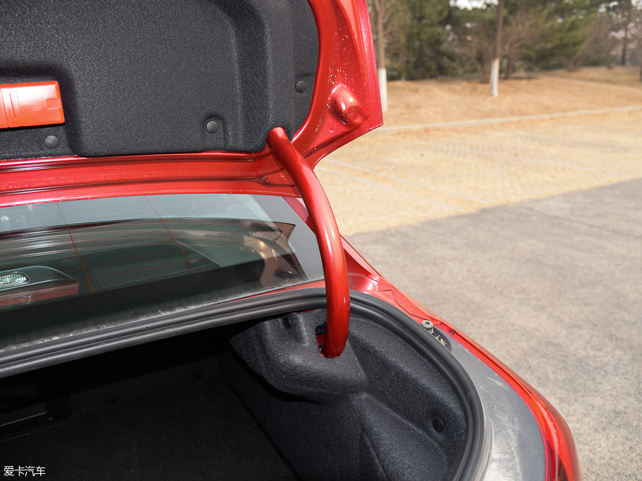 2015�����508 1.8T �Ԅ���Ş��