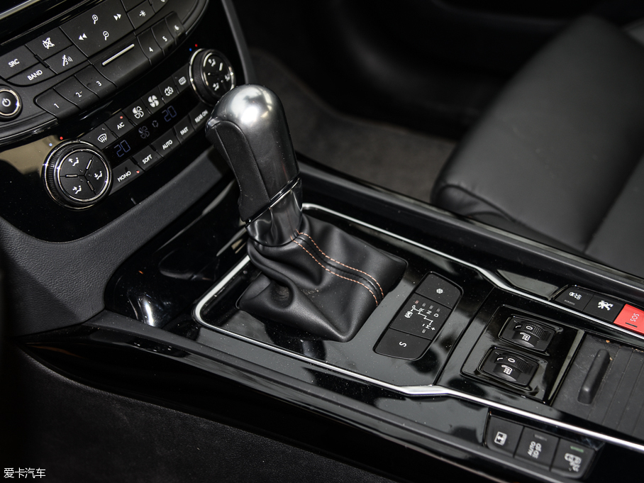 東風標致2015款標致508