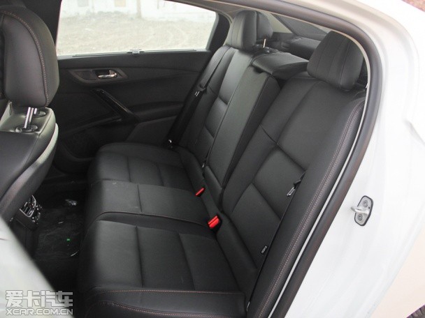 東風標致2015款標致508