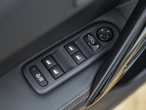 20151.8T ԄŞ {܇ƅ^	