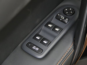 20151.8T ԄŞ {܇ƅ^	