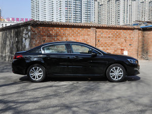 2015款1.6T 自动致臻版 整体外观