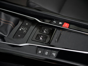 20151.8T Ԅ(dng)Ş п؅^(q)