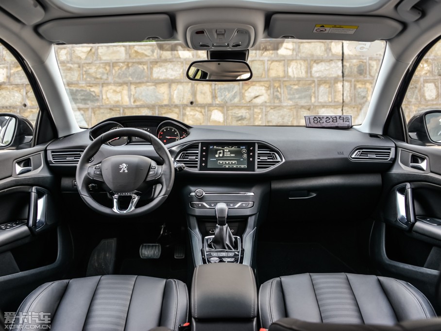 2015款标致308s1.6t 自动睿驰版