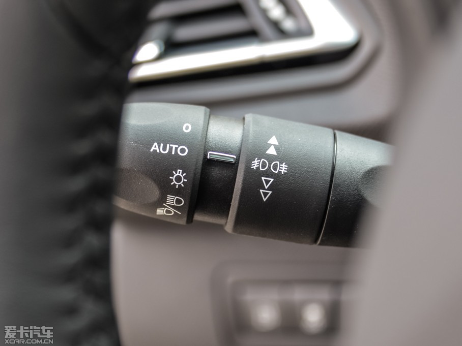 2015(bio)308S 1.6T Ԅ(dng)Y