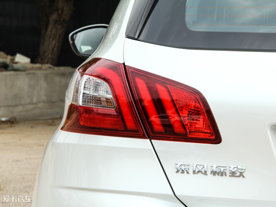 2015�����308S 1.2T �Ԅ����Y��