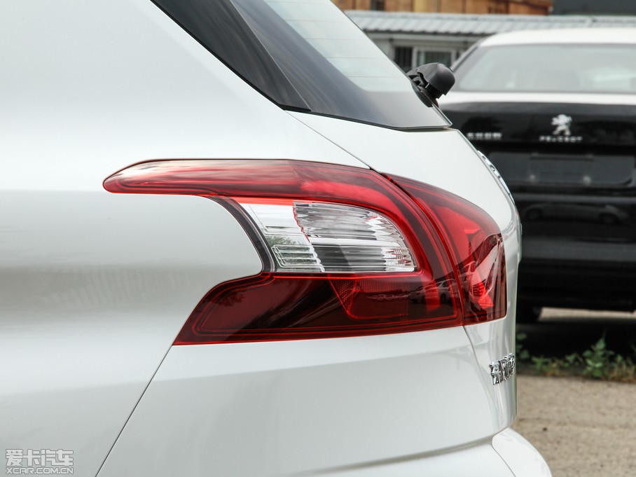 2015�����308S 1.2T �Ԅ����Y��