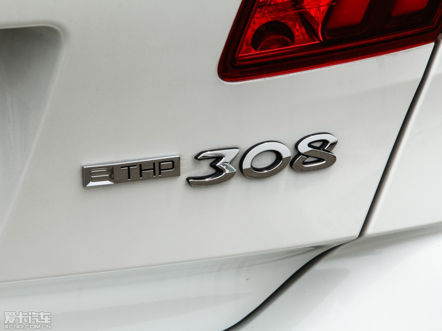 2015�����308S 1.2T �Ԅ����Y��