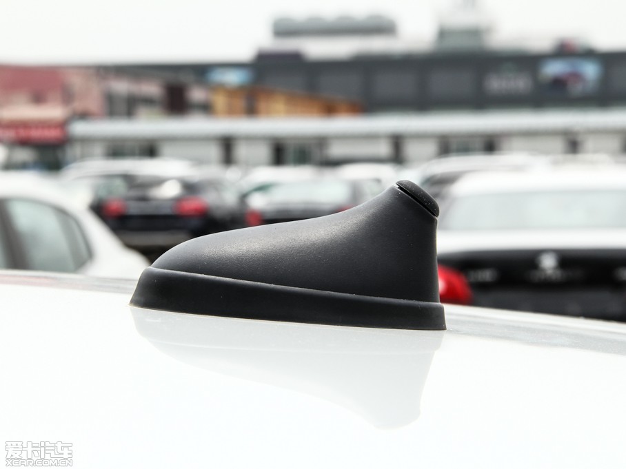 2015�����308S 1.2T �Ԅ����Y��