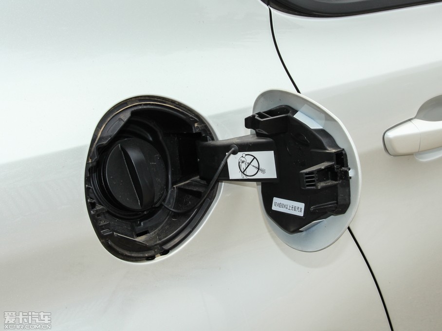 2015�����308S 1.2T �Ԅ����Y��