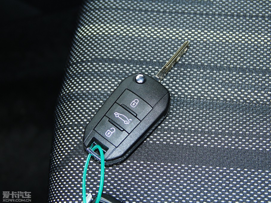 2015���(bi��o)��308S 1.2T �Ԅ����Y��