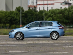 東風(fēng)標(biāo)致2015款標(biāo)致308S