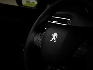 2015款1.2T 自动劲驰版 中控区