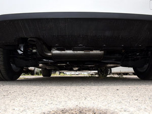 2015款1.2T 自动尚驰版 排气管